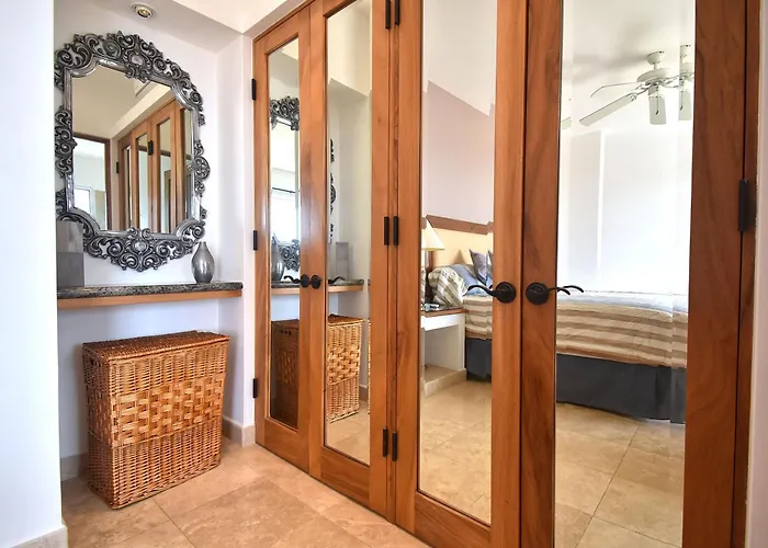 Casa Struthers, Luxury Villa, Access