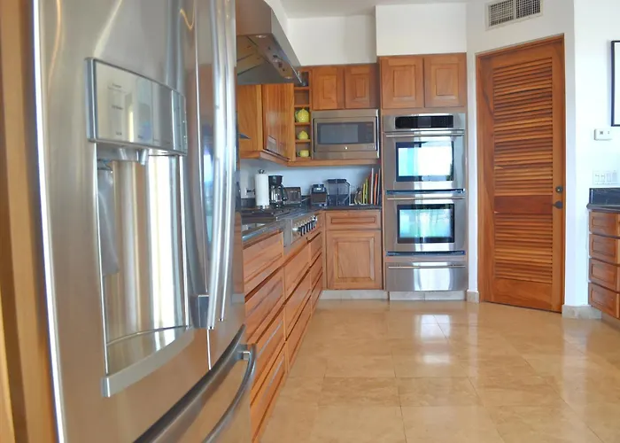 Casa Struthers, Luxury Villa, Access