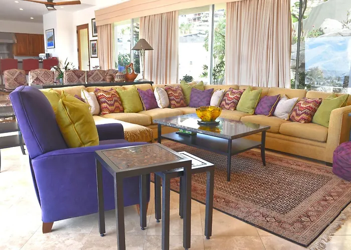 Casa Struthers, Luxury Villa, Access