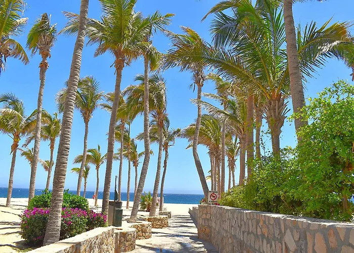 Villa Casa Struthers, Luxury Villa, Access
