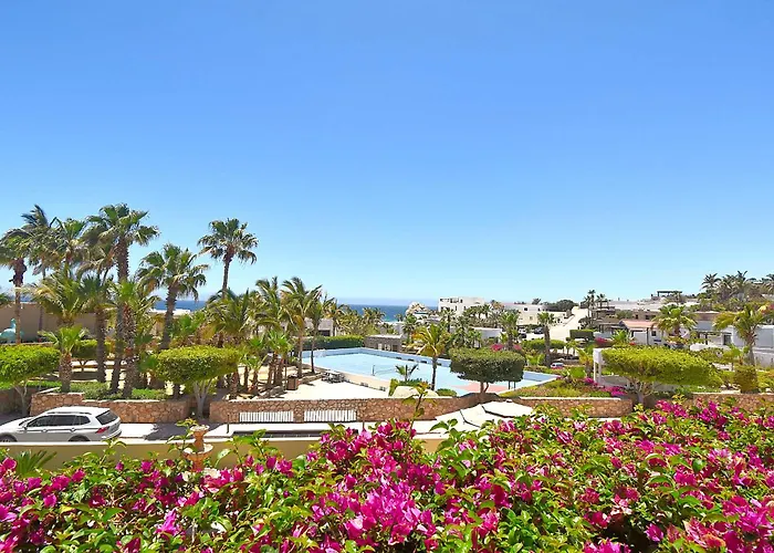 Casa Struthers, Luxury Villa, Access
